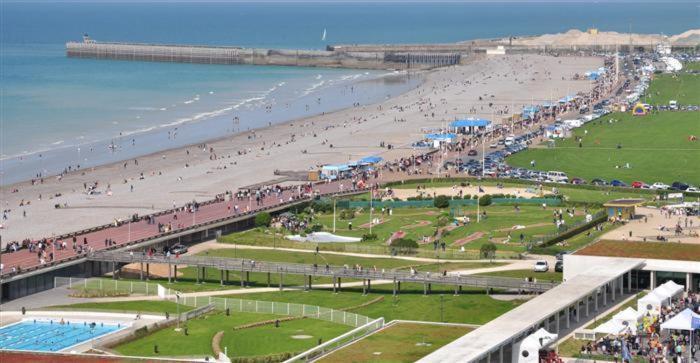 Au Colombage Bleu 2 A 4 Pers Dieppe Exterior foto